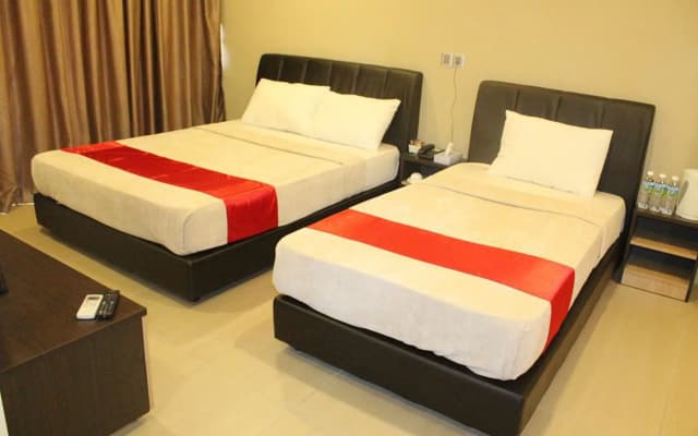 T Hotel Jalan Tar - photo 5