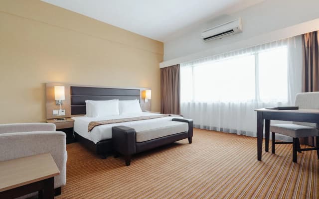 Raia Hotel & Convention Centre Terengganu - photo 5
