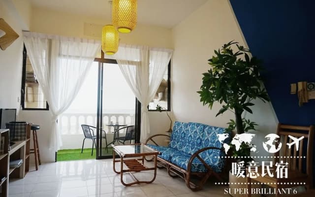 Private Suite with Balcony Gurney Drive - photo 2