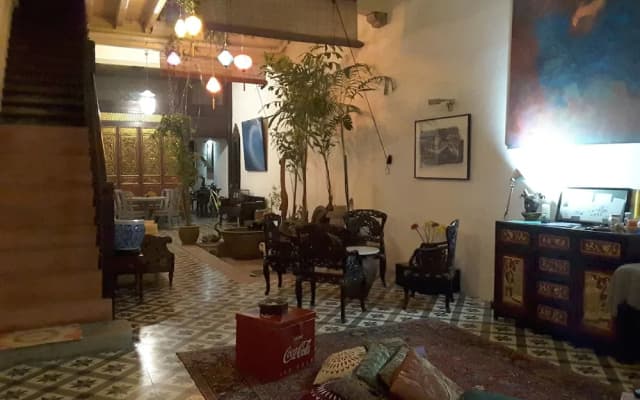 At Penny's Place - Hostel, Caters to Women - photo 2