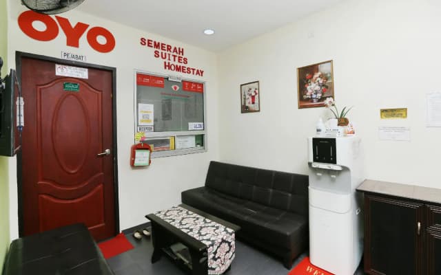 OYO 89902 Semerah Suites Homestay - photo 2