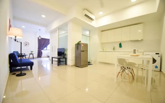 GT Home Encorp Strand Residence - photo 4