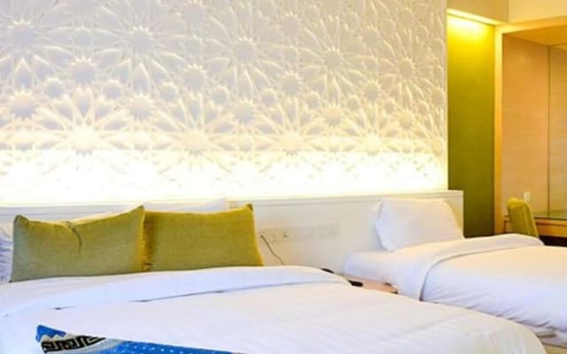Raia Hotel Kota Kinabalu - photo 4
