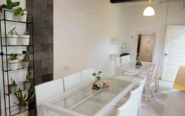 The Serai Cottage Transit Hotel - photo 3