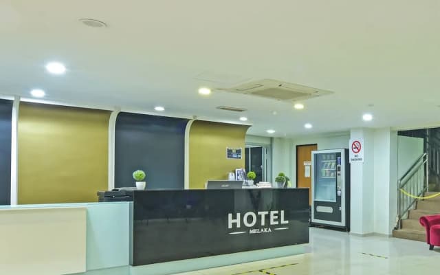 Super OYO Capital O 90545 Ho Hotel - photo 2