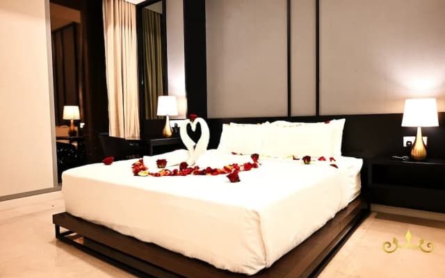 Tropicana The Residence KLCC Golden Crown - photo 5