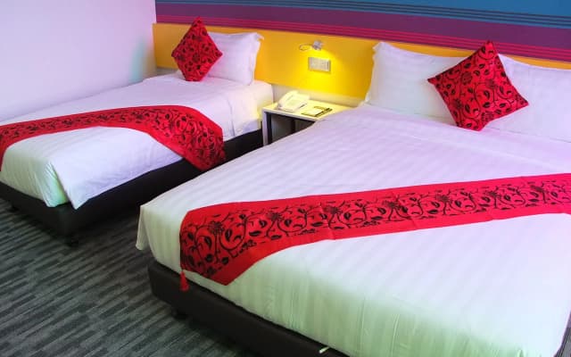 Baguss Hotel and Serviced Apartment - photo 5