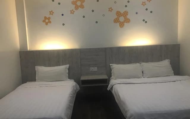 Tambun Inn Hotel - photo 4