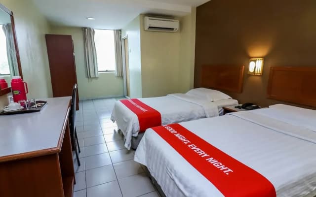 Super Oyo 447 Comfort Hotel Meru - photo 5
