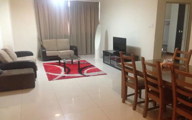 Royal Apartments at Taragon KL - photo 5
