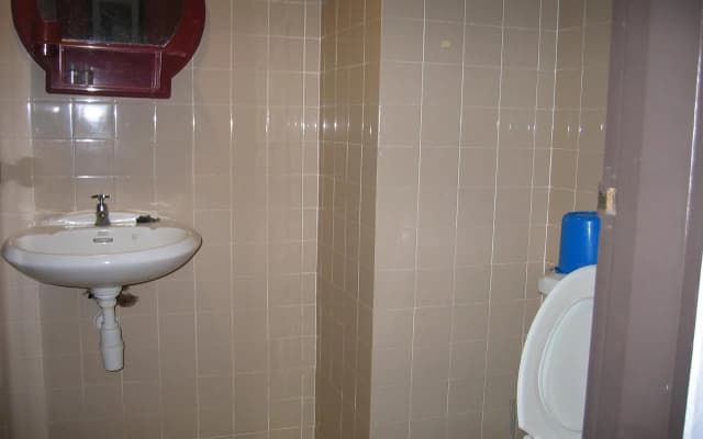 Sunshine Bayu Emas Apartment - photo 4