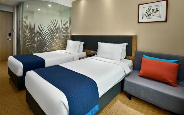Holiday Inn Express Kota Kinabalu City Centre by IHG - photo 3