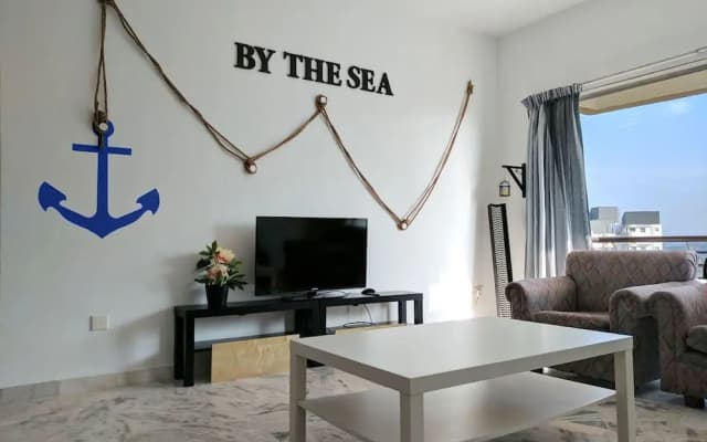 Themed Apartments @ Straits View Villas - photo 3