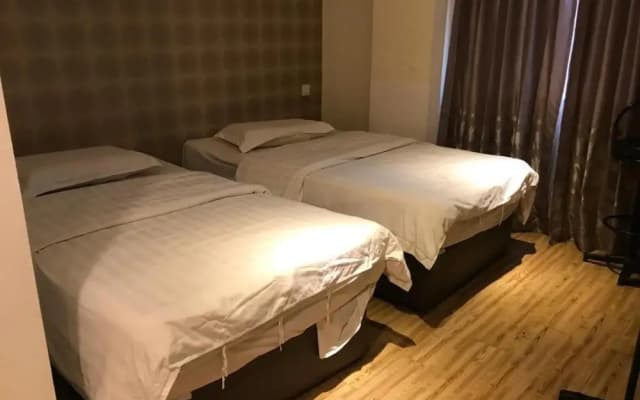 My Family Hotel - photo 3