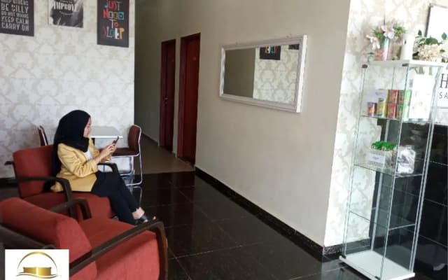 Hotel Zamburger Sepang - photo 2