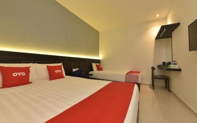 Capital O 90609 Gc Hotel - photo 4