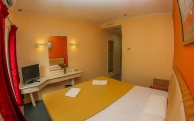 Highway Hotels - Seremban South - photo 3