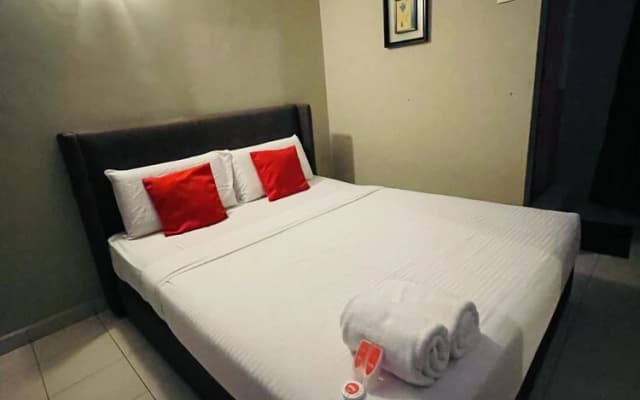 OYO 90338 Prima Saujana Budget Hotel - photo 3