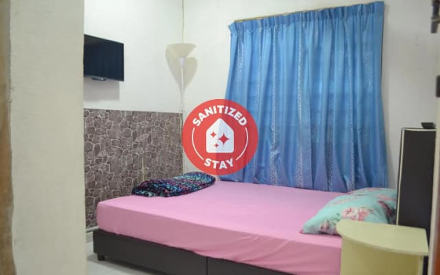 SPOT ON 89821 Batu Maung Sempoi Inn And Cafe - photo 2