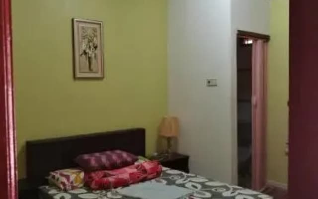 Beachland Guesthouse - photo 2