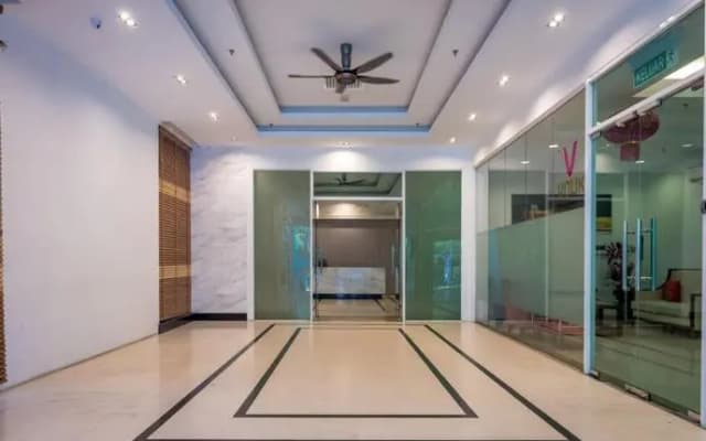 G Suites at Mansion One - photo 3