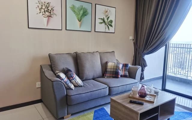 Luminari Suite by Homez Suite - photo 2