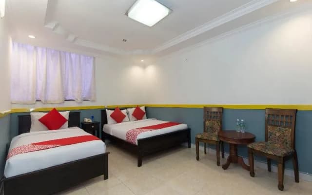 OYO 587 The Dream Hotel - photo 4