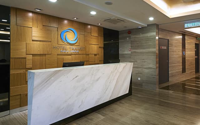 Hotel Transit Kuala Lumpur - photo 2