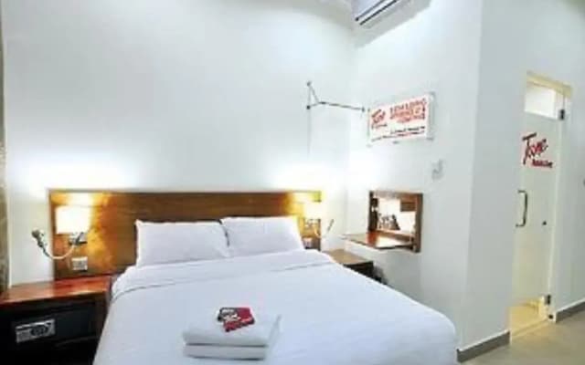 Tune Hotel - 1Borneo Kota Kinabalu - photo 3